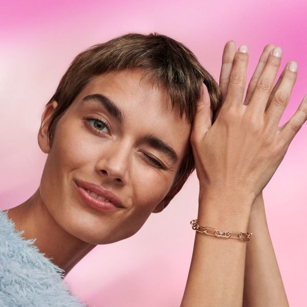 Creative Women's ME Chain Original Logo Heart shaped Bracelet Accessories Charm For Girlfriends and Relatives Bracelet Jewelry - 图片 3
