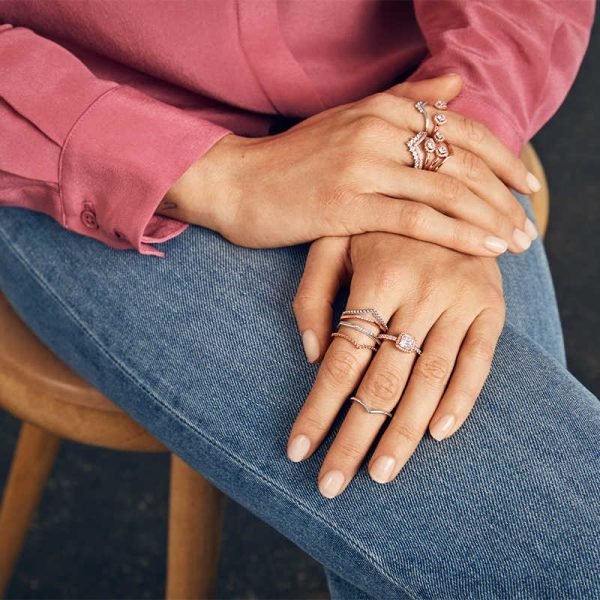 New Sparkling V-shaped Wishing Bone Wishing Women's Original Logo Crown Ring For Girlfriend and Family Holiday Fashion Jewelry Gift - 图片 5