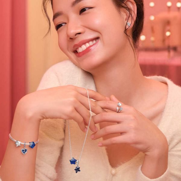 New Creative Lucky Star Women's Original Logo Heart shaped Batwing Charm For Girlfriend and Family Holiday Gift Bracelet Jewelry - 图片 3